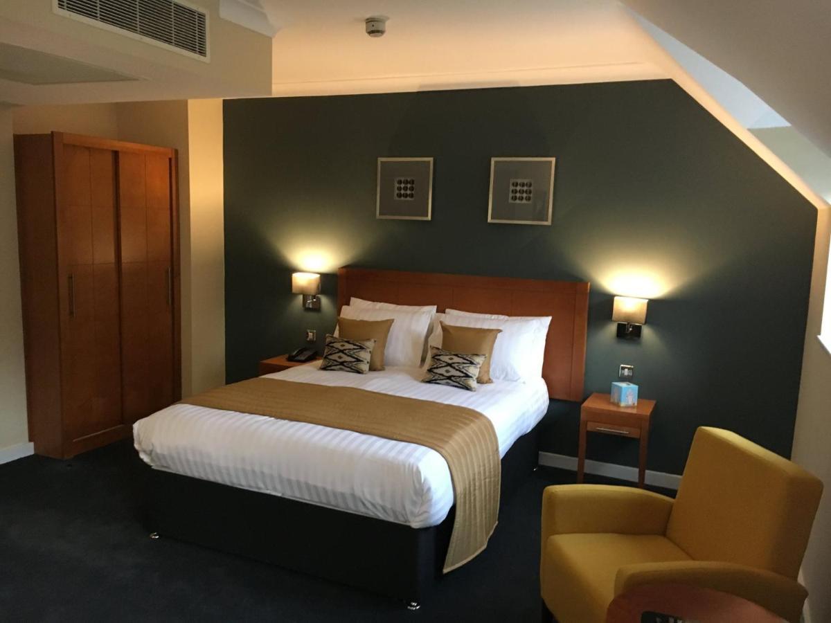 Wild Pheasant Hotel & Spa Llangollen Exterior photo
