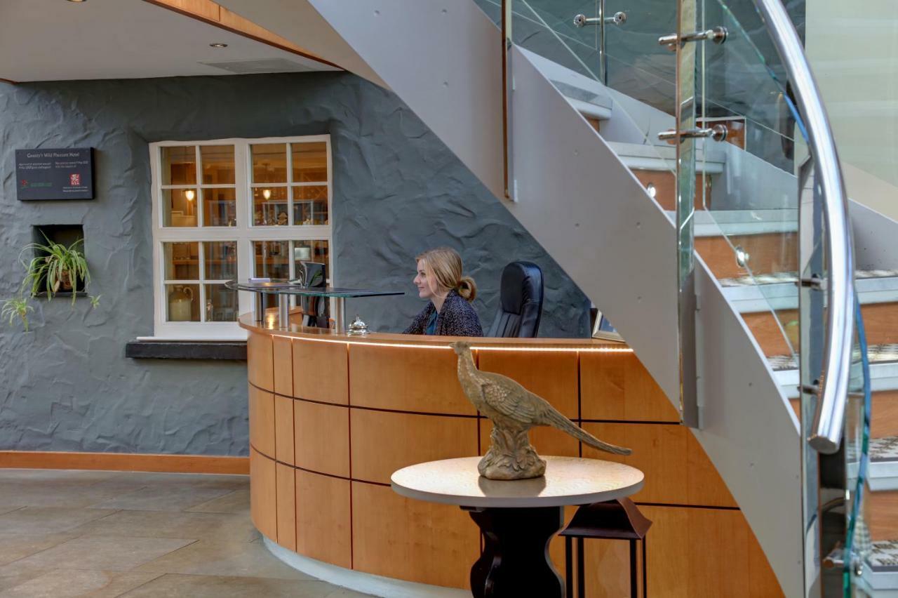 Wild Pheasant Hotel & Spa Llangollen Exterior photo