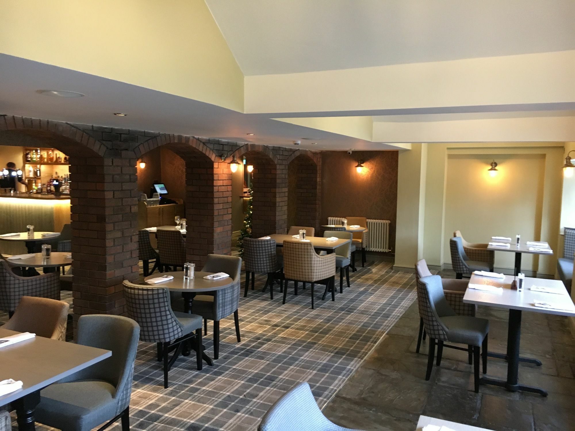 Wild Pheasant Hotel & Spa Llangollen Exterior photo