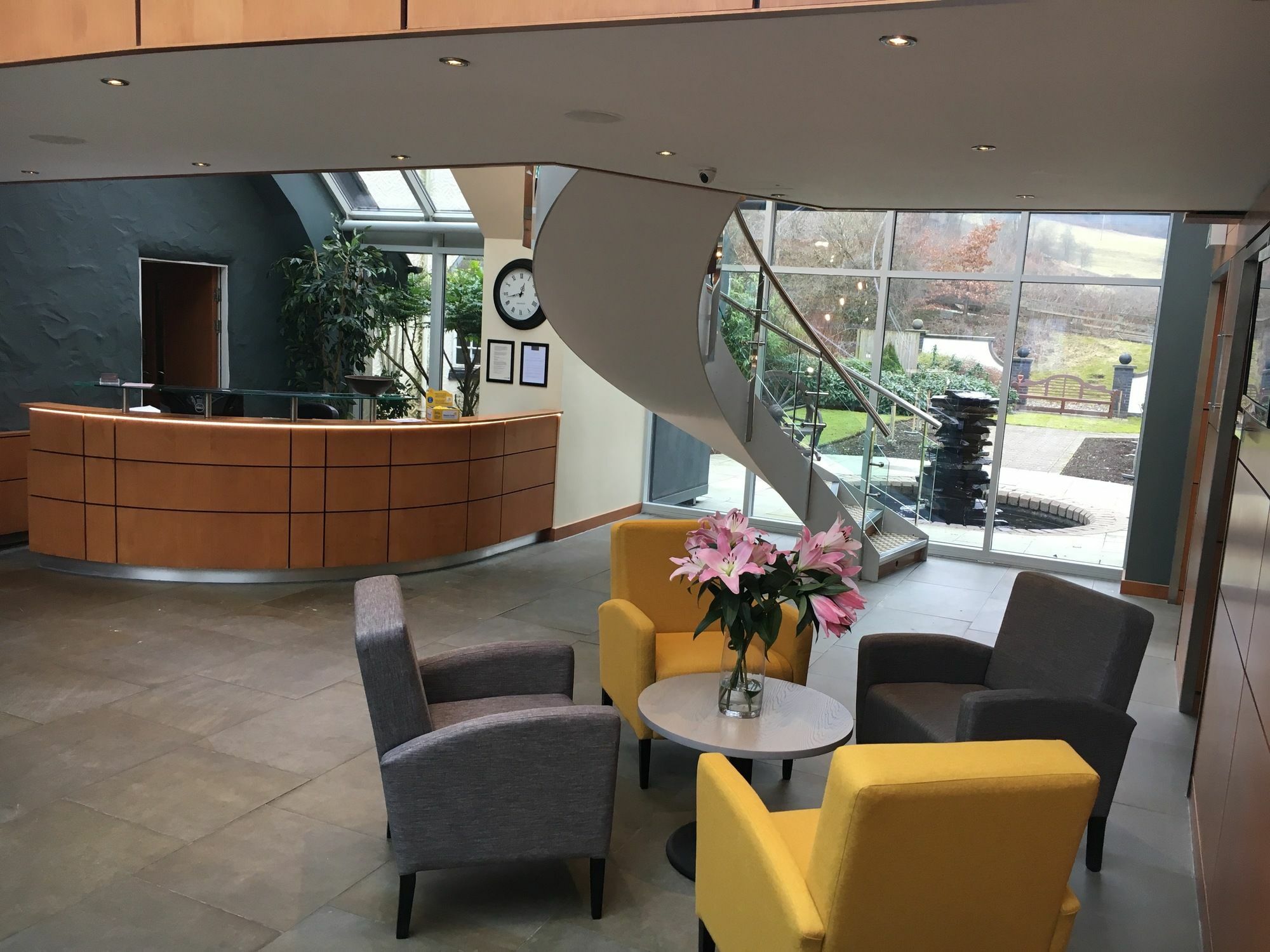 Wild Pheasant Hotel & Spa Llangollen Exterior photo