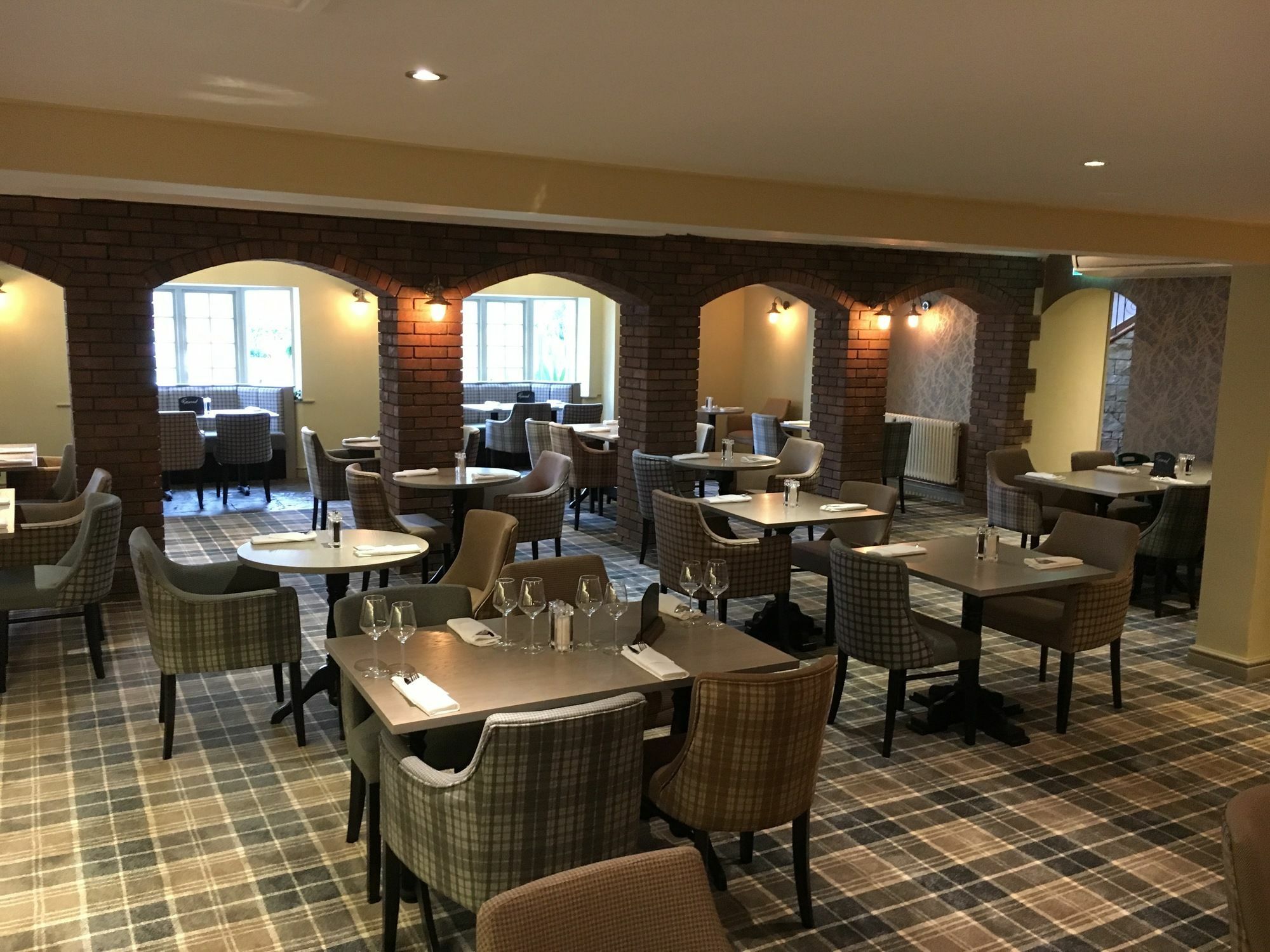 Wild Pheasant Hotel & Spa Llangollen Exterior photo
