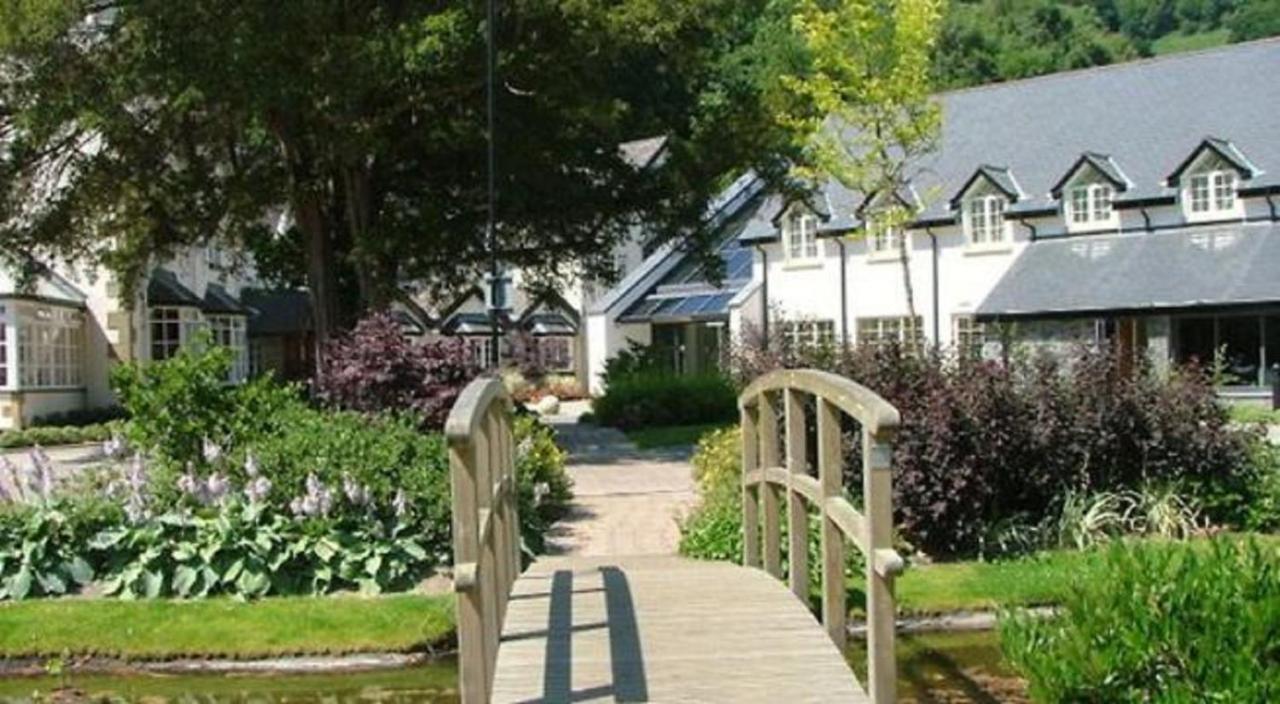 Wild Pheasant Hotel & Spa Llangollen Exterior photo