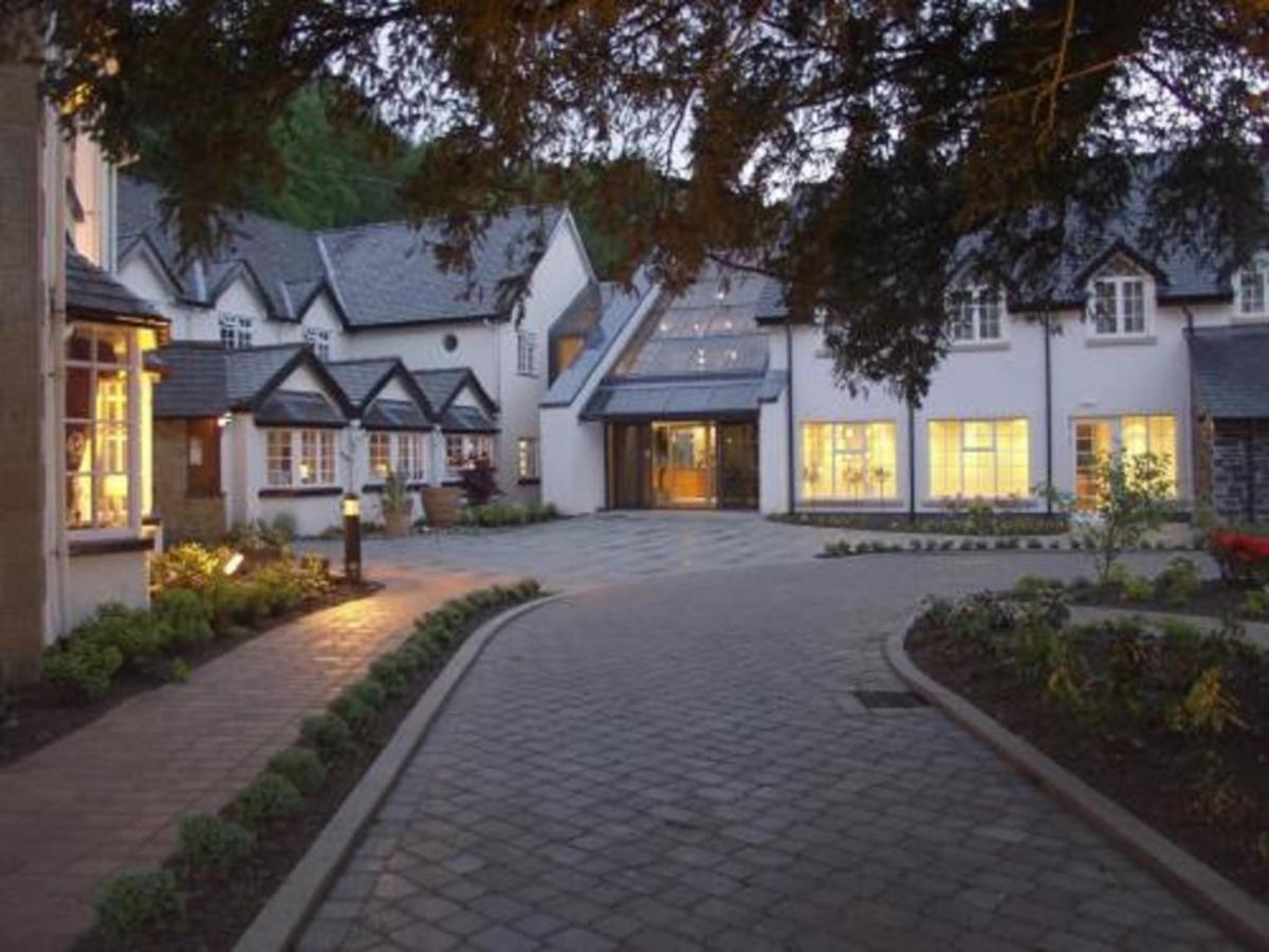 Wild Pheasant Hotel & Spa Llangollen Exterior photo